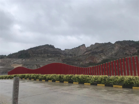 7现场标志性建筑物2.jpg